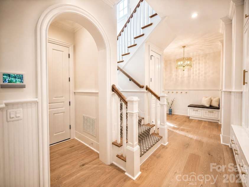 8600 Longview Club Drive, Waxhaw, NC 28173.  MLS# CAR4401470, YatesRealty ID 36174. 