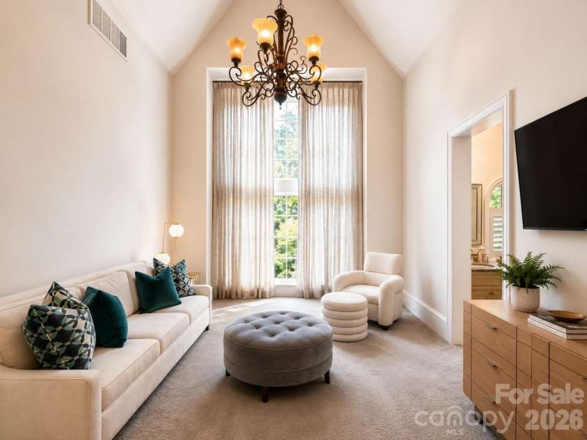8600 Longview Club Drive, Waxhaw, NC 28173.  MLS# CAR4401470, YatesRealty ID 36174. 