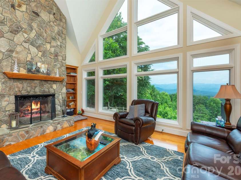 301 Oak Winds Drive, Old Fort, NC 28762.  MLS# CAR4399378, YatesRealty ID 36175. 