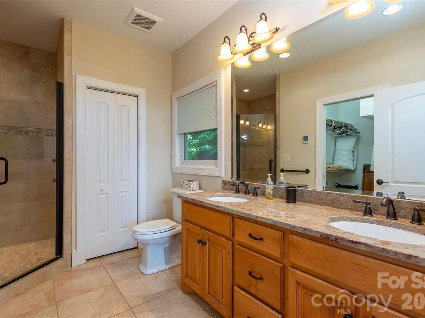 301 Oak Winds Drive, Old Fort, NC 28762.  MLS# CAR4399378, YatesRealty ID 36175. 
