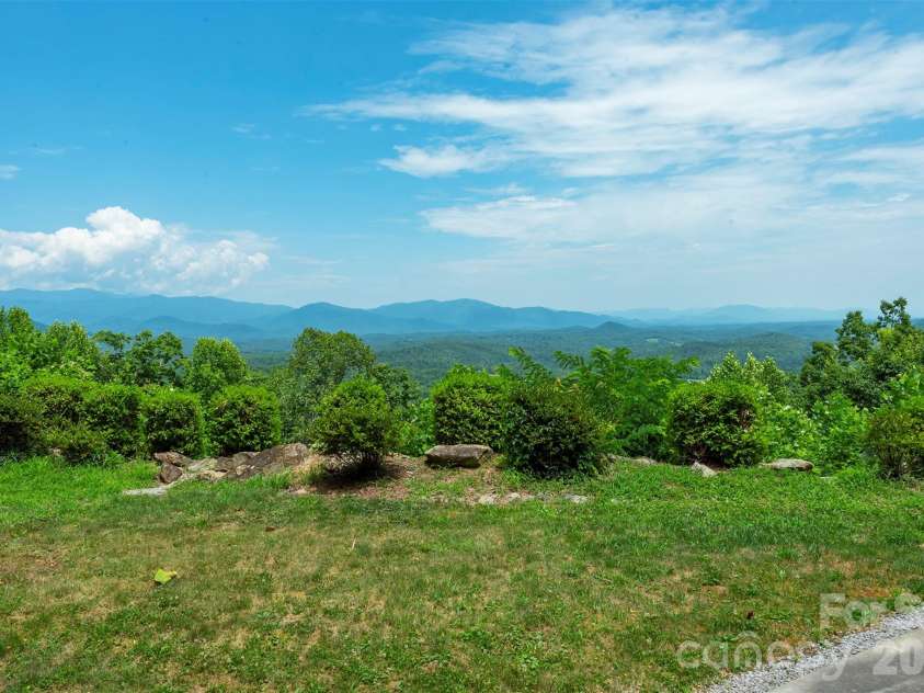 301 Oak Winds Drive, Old Fort, NC 28762.  MLS# CAR4399378, YatesRealty ID 36175. 