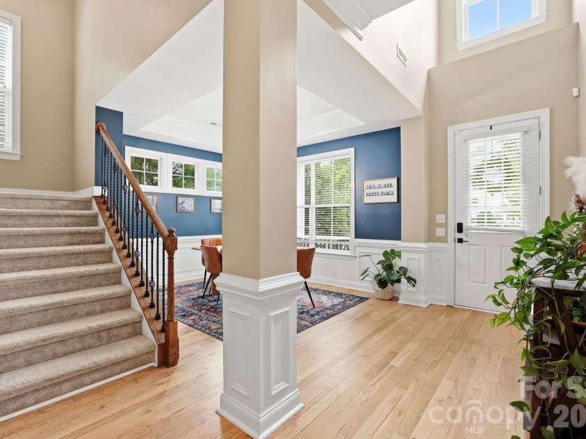 8636 Sagekirk Court, Charlotte, NC 28278.  MLS# CAR4390744, YatesRealty ID 36177. 