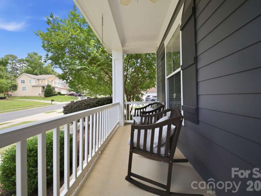 8636 Sagekirk Court, Charlotte, NC 28278.  MLS# CAR4390744, YatesRealty ID 36177. 