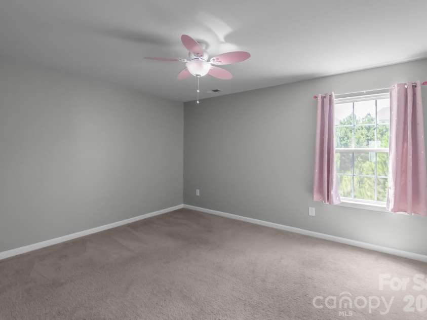 17713 Yarwill Court, Charlotte, NC 28278.  MLS# CAR4400457, YatesRealty ID 36179. Bedroom