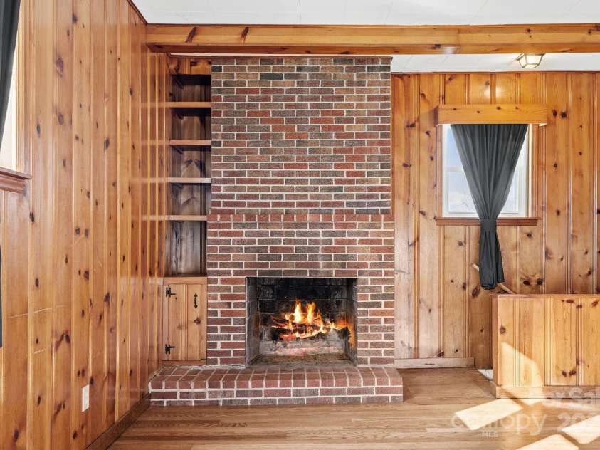 193 Dogwood Road, Candler, NC 28715.  MLS# CAR4319427, YatesRealty ID 3618. 