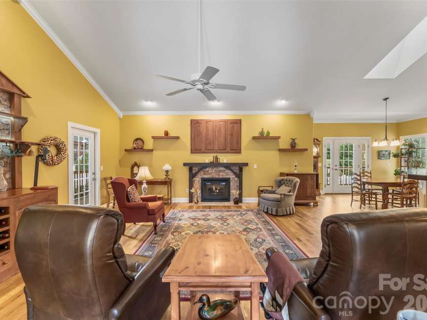 44 Whitman Court, Taylorsville, NC 28681.  MLS# CAR4336329, YatesRealty ID 3618. 