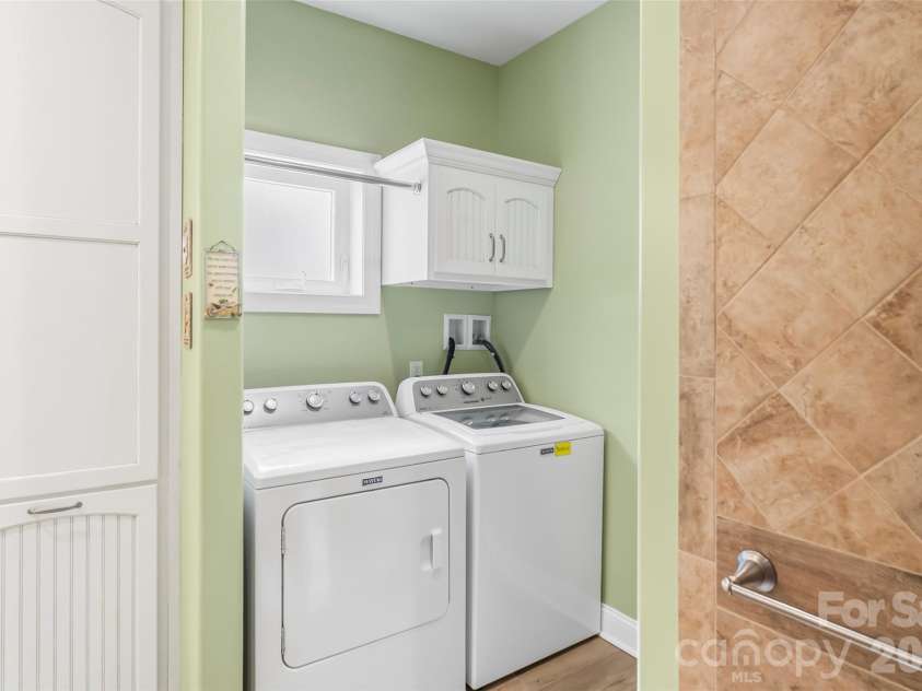 44 Whitman Court, Taylorsville, NC 28681.  MLS# CAR4336329, YatesRealty ID 3618. 