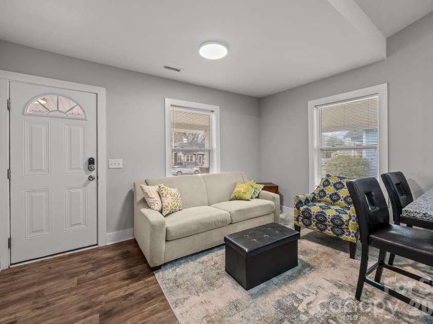 535 Flint Street, Rock Hill, SC 29730.  MLS# CAR4350228, YatesRealty ID 3618. 