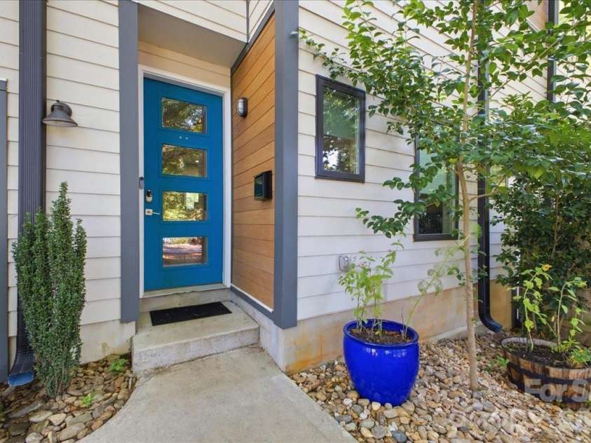 1315 Davidson Street, Charlotte, NC 28206.  MLS# CAR4400478, YatesRealty ID 36180. 