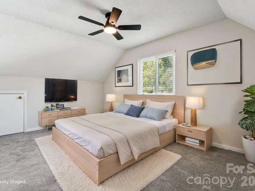 6719 Montezuma Trail, Charlotte, NC 28227.  MLS# CAR4434909, YatesRealty ID 36181. Bedroom 2