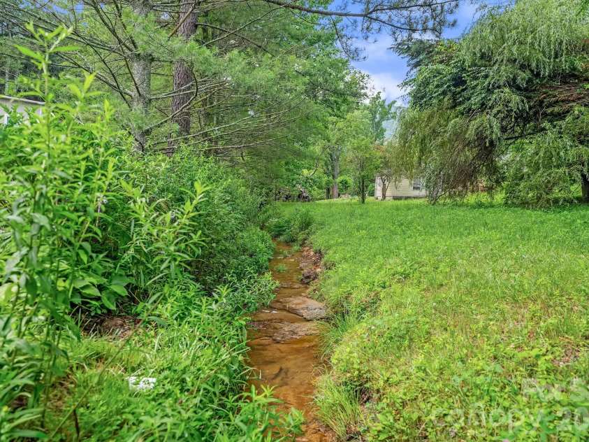 5239 Gerton Highway, Gerton, NC 28735.  MLS# CAR4402194, YatesRealty ID 36182. 