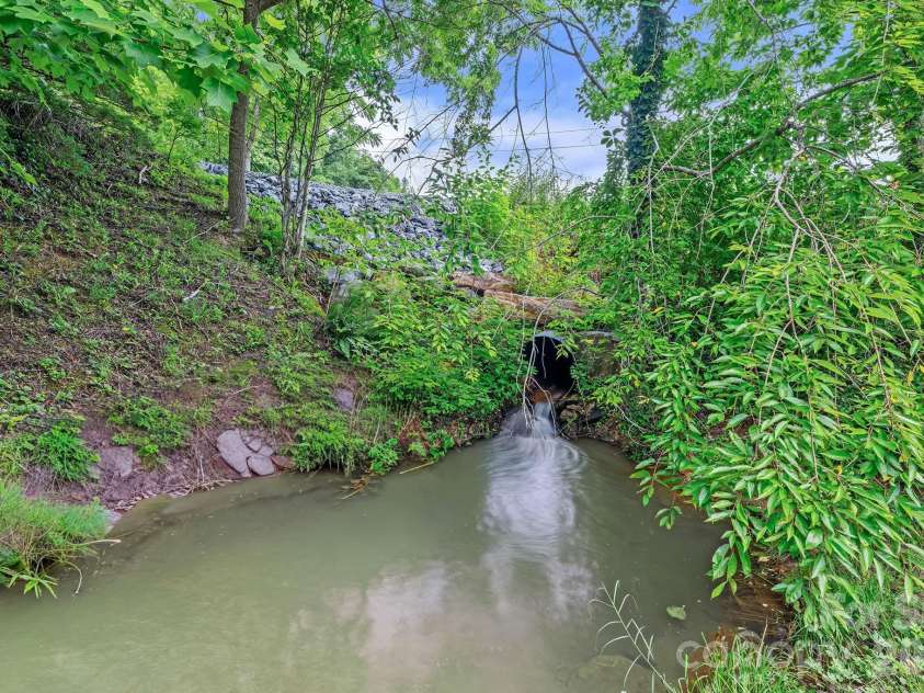 5239 Gerton Highway, Gerton, NC 28735.  MLS# CAR4402194, YatesRealty ID 36182. 