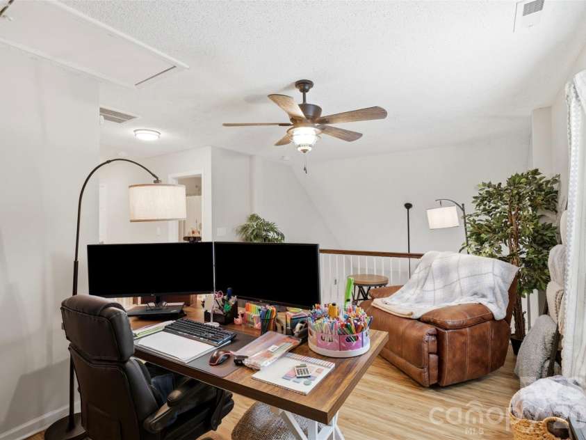 109 Prescott Street, Matthews, NC 28104.  MLS# CAR4402502, YatesRealty ID 36183. 