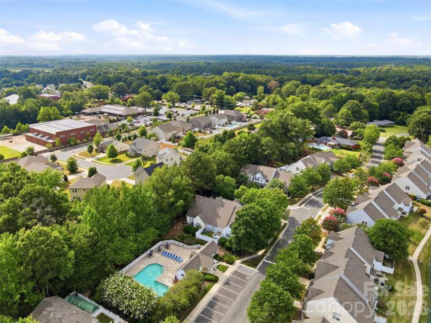 109 Prescott Street, Matthews, NC 28104.  MLS# CAR4402502, YatesRealty ID 36183. 