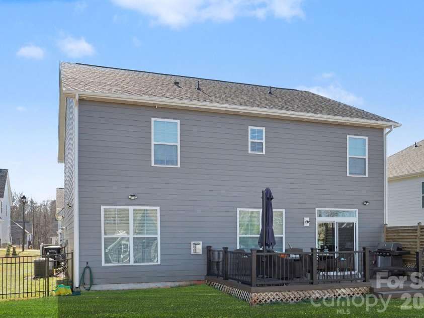 152 Saidin Lane, Troutman, NC 28166.  MLS# CAR4357501, YatesRealty ID 36185. 