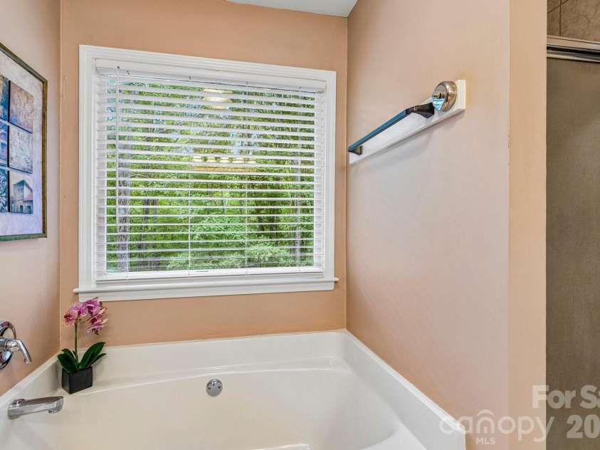 6366 Green Oak Drive, Stanfield, NC 28163.  MLS# CAR4397887, YatesRealty ID 36186. 