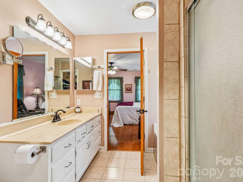 6366 Green Oak Drive, Stanfield, NC 28163.  MLS# CAR4397887, YatesRealty ID 36186. 