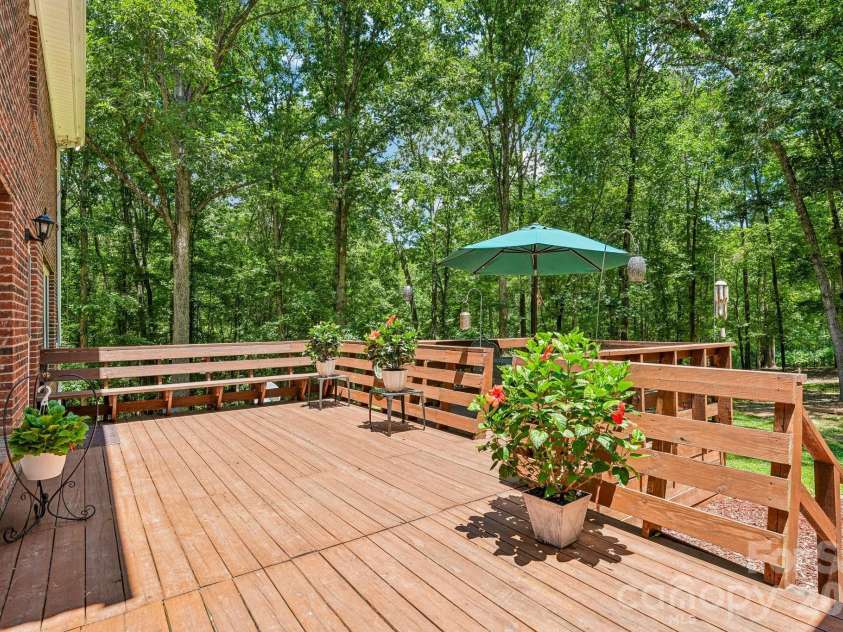 6366 Green Oak Drive, Stanfield, NC 28163.  MLS# CAR4397887, YatesRealty ID 36186. 