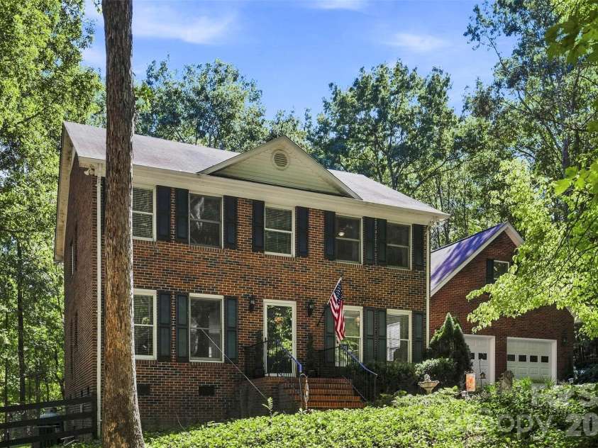 6366 Green Oak Drive, Stanfield, NC 28163.  MLS# CAR4397887, YatesRealty ID 36186. 