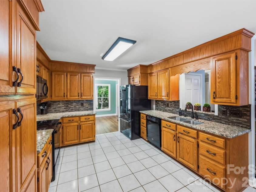 6366 Green Oak Drive, Stanfield, NC 28163.  MLS# CAR4397887, YatesRealty ID 36186. 