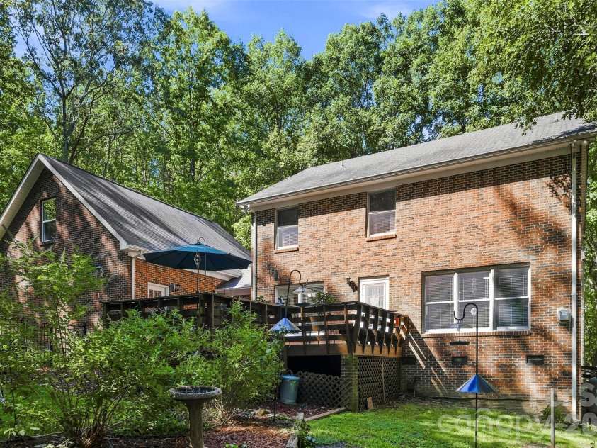 6366 Green Oak Drive, Stanfield, NC 28163.  MLS# CAR4397887, YatesRealty ID 36186. 