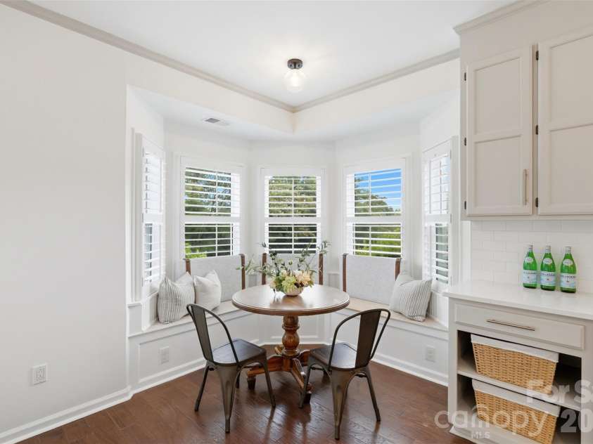 2552 Middlebridge Lane, Charlotte, NC 28270.  MLS# CAR4399618, YatesRealty ID 36187. 
