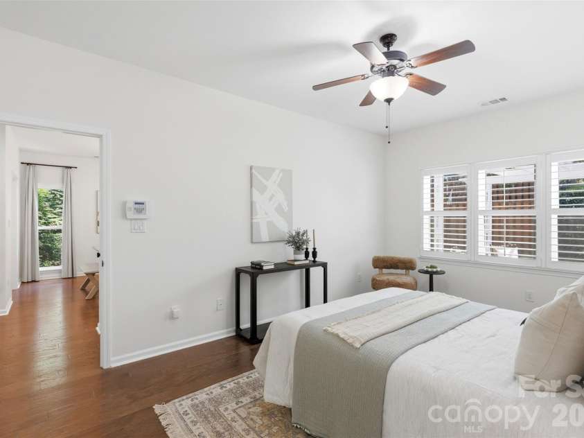 2552 Middlebridge Lane, Charlotte, NC 28270.  MLS# CAR4399618, YatesRealty ID 36187. 