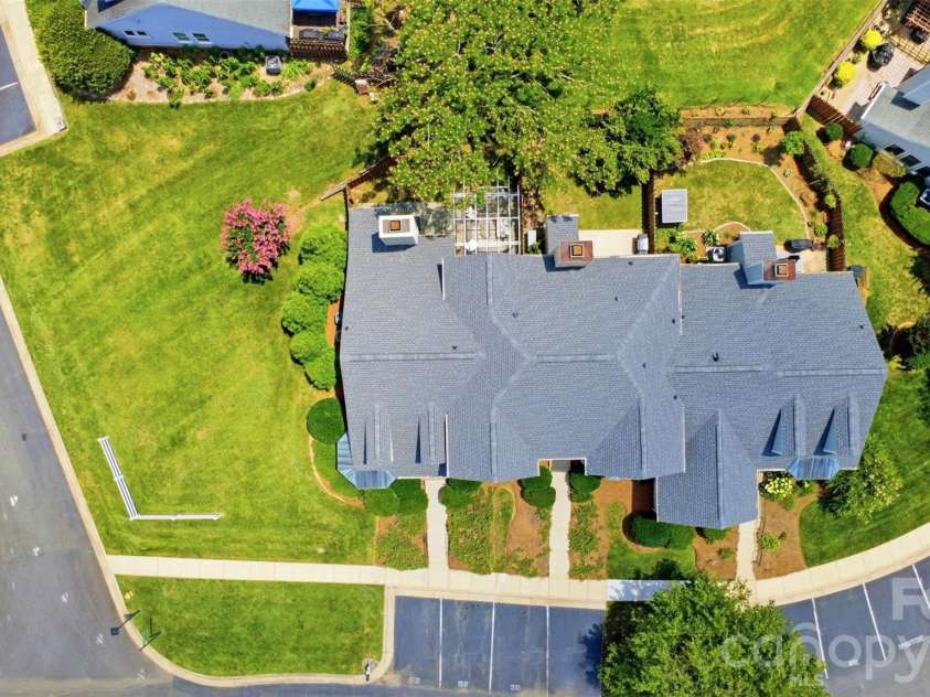 2552 Middlebridge Lane, Charlotte, NC 28270.  MLS# CAR4399618, YatesRealty ID 36187. 