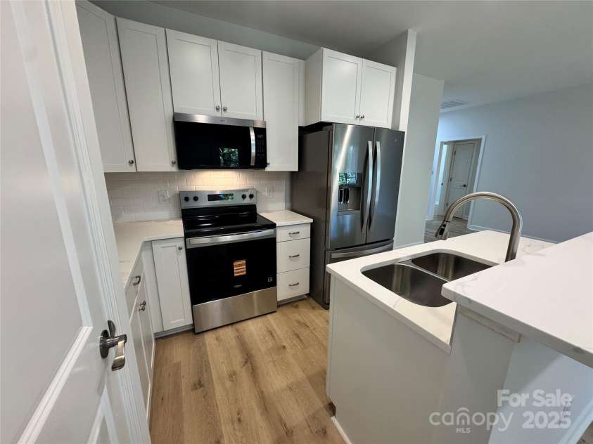 1217 Mountain Avenue, Gastonia, NC 28052.  MLS# CAR4311566, YatesRealty ID 3619. 