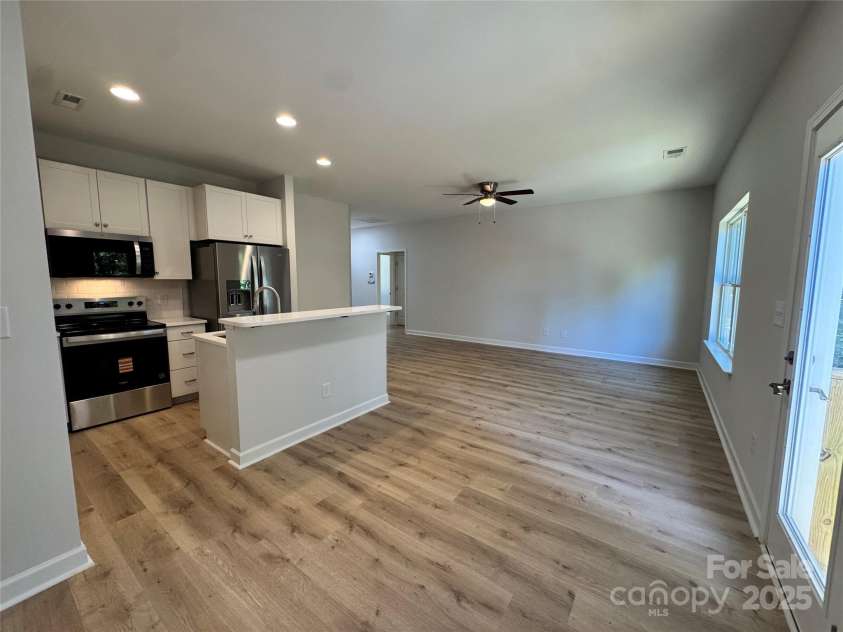 1217 Mountain Avenue, Gastonia, NC 28052.  MLS# CAR4311566, YatesRealty ID 3619. 