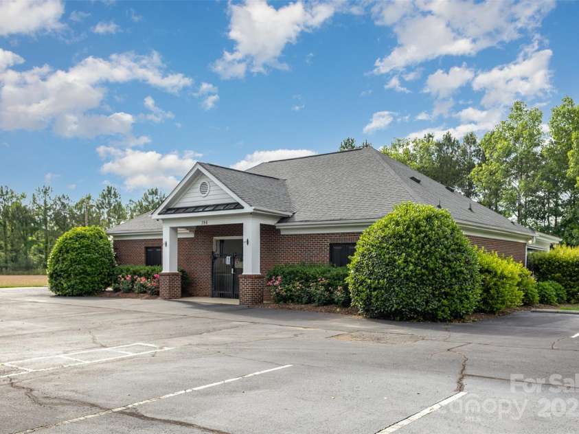 9423 Belmont Lane, Marvin, NC 28173.  MLS# CAR4228390, YatesRealty ID 3619. 