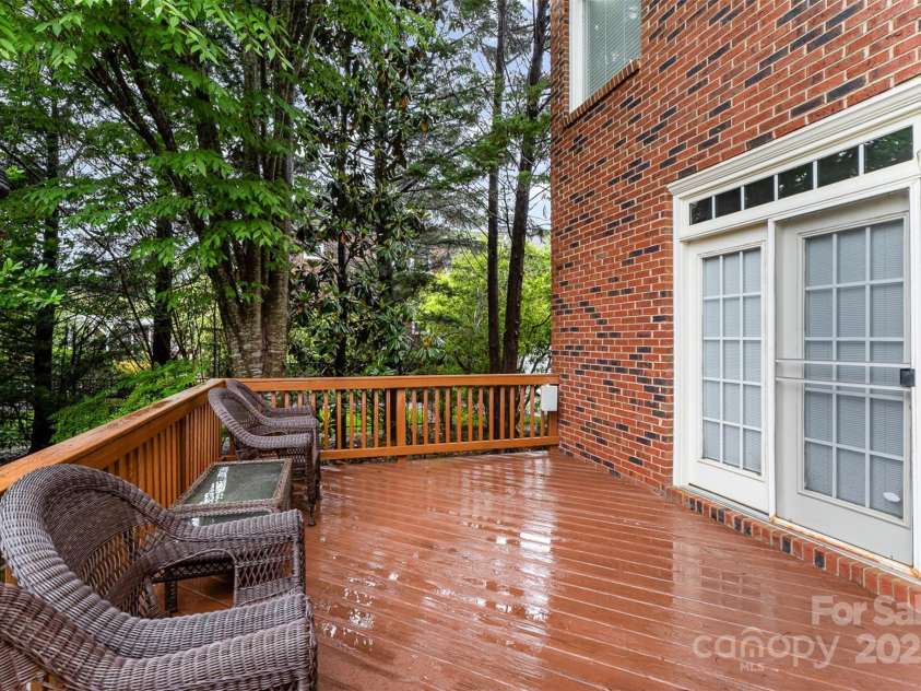 9423 Belmont Lane, Marvin, NC 28173.  MLS# CAR4228390, YatesRealty ID 3619. Back Deck