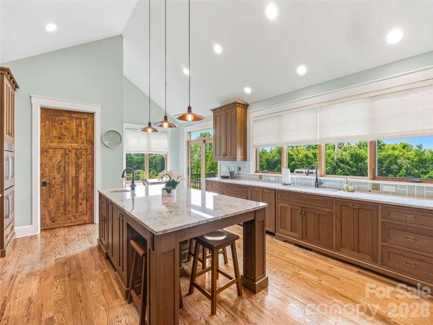 266 Stratford Road, Asheville, NC 28804.  MLS# CAR4400526, YatesRealty ID 36190. Dream Kitchen
