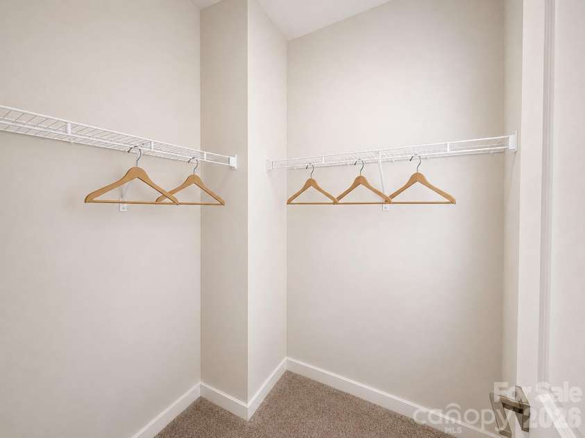 5132 Glenwalk Drive, Charlotte, NC 28269.  MLS# CAR4418710, YatesRealty ID 36191. 
