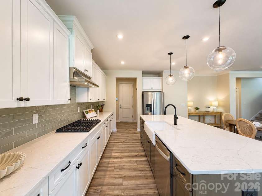 5132 Glenwalk Drive, Charlotte, NC 28269.  MLS# CAR4418710, YatesRealty ID 36191. 