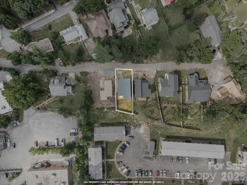41 Johnson Drive, Asheville, NC 28804.  MLS# CAR4388362, YatesRealty ID 36192. Lot lines are approximate