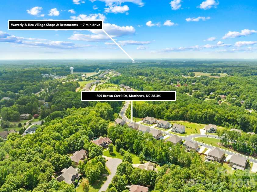 809 Brown Creek Drive, Matthews, NC 28104.  MLS# CAR4399736, YatesRealty ID 36195. 