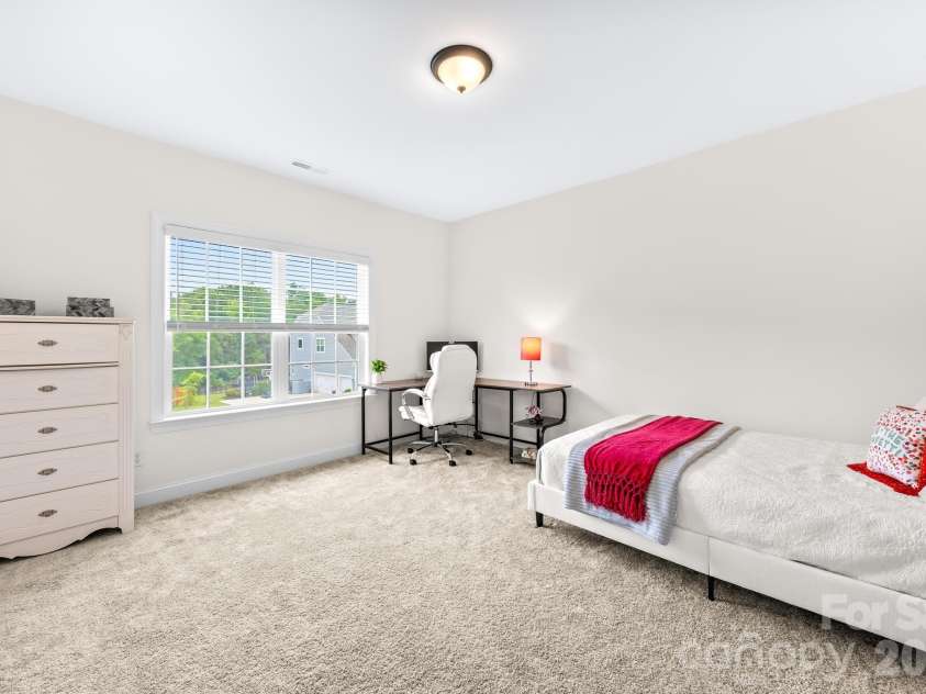809 Brown Creek Drive, Matthews, NC 28104.  MLS# CAR4399736, YatesRealty ID 36195. Bedroom