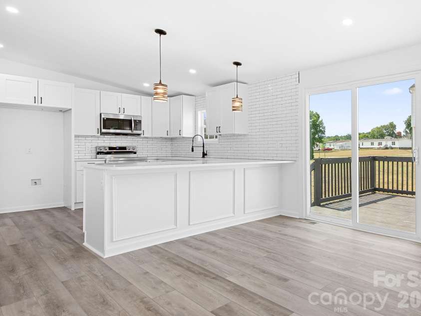 1509 Keystone Drive, Salisbury, NC 28147.  MLS# CAR4402351, YatesRealty ID 36198. 