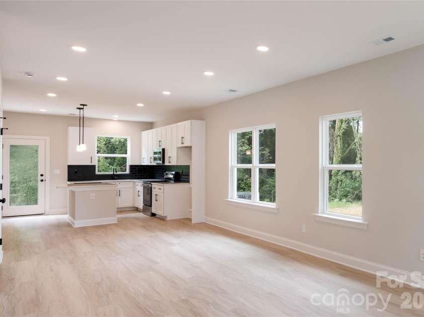 311 Chestnut Street, Stanley, NC 28164.  MLS# CAR4398444, YatesRealty ID 36199. 