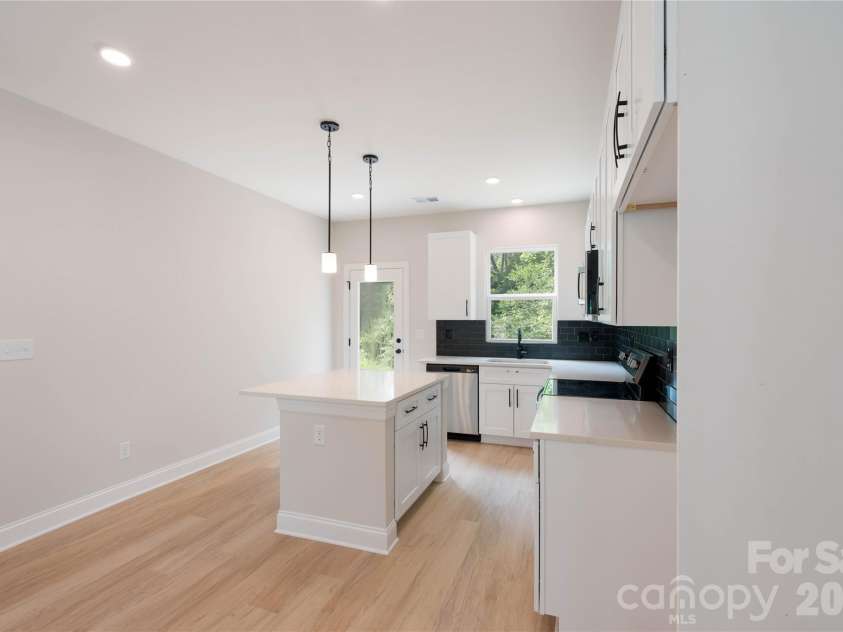 311 Chestnut Street, Stanley, NC 28164.  MLS# CAR4398444, YatesRealty ID 36199. 