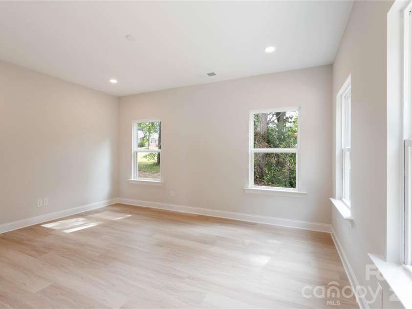 311 Chestnut Street, Stanley, NC 28164.  MLS# CAR4398444, YatesRealty ID 36199. 