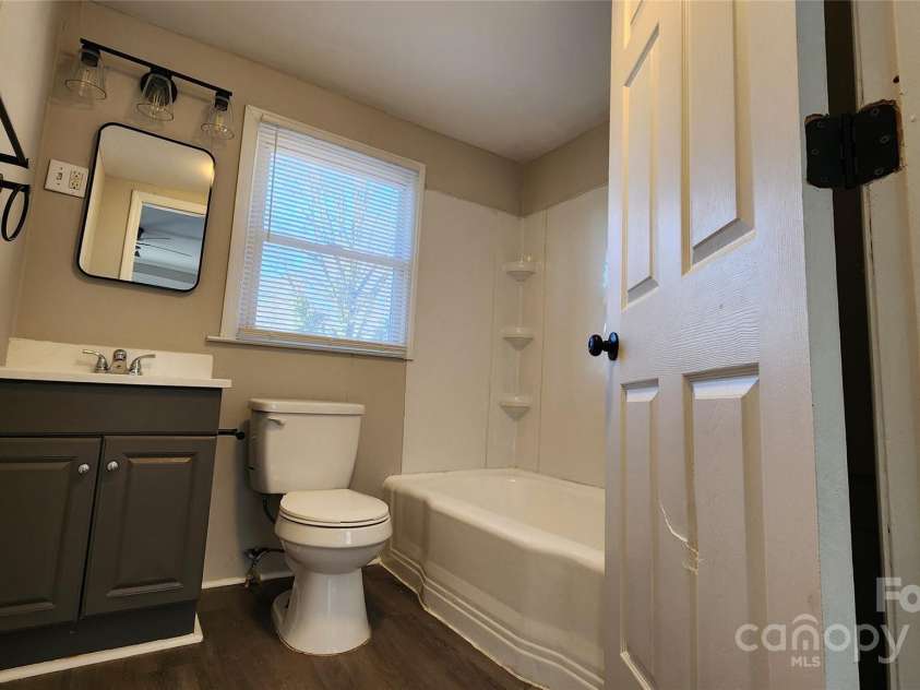 832 Richard Avenue, Kannapolis, NC 28081.  MLS# CAR4213204, YatesRealty ID 362. 