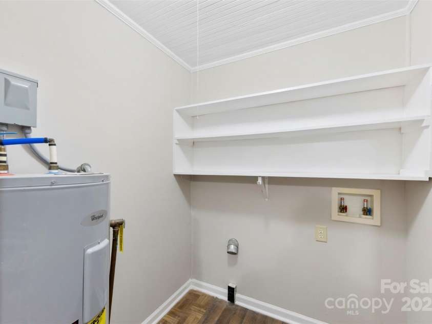 746 Vale Street, Shelby, NC 28150.  MLS# CAR4327305, YatesRealty ID 3620. 