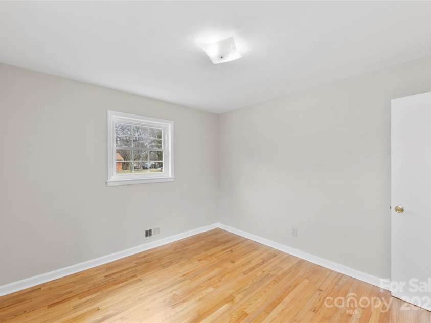 746 Vale Street, Shelby, NC 28150.  MLS# CAR4327305, YatesRealty ID 3620. 