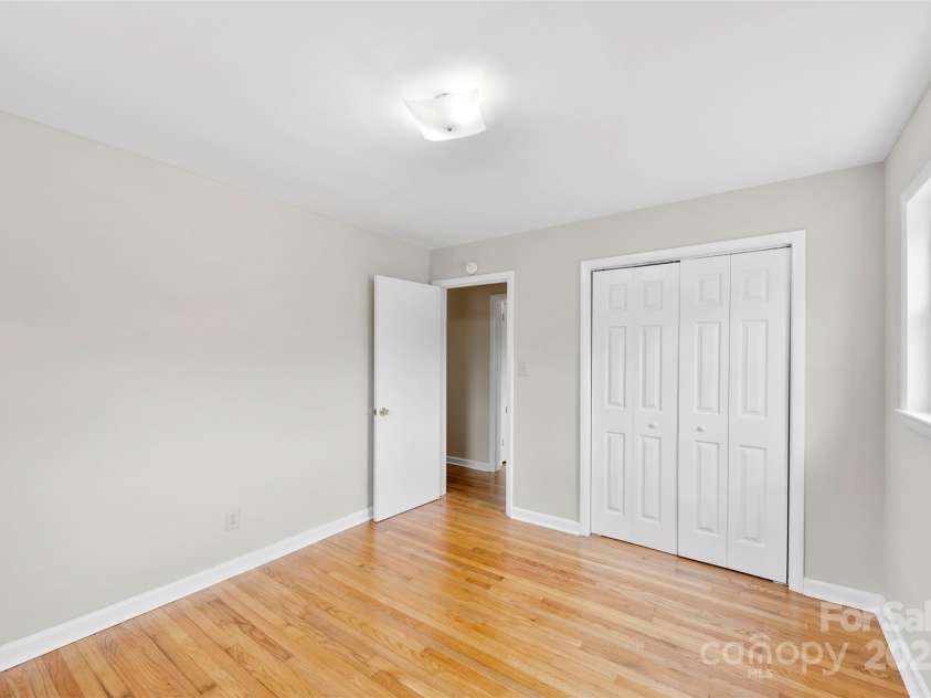 746 Vale Street, Shelby, NC 28150.  MLS# CAR4327305, YatesRealty ID 3620. 