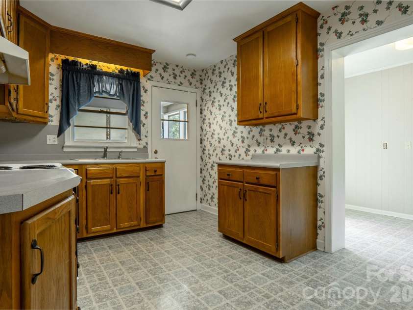 533 Beams Mill Road, Ellenboro, NC 28040.  MLS# CAR4401976, YatesRealty ID 36200. 