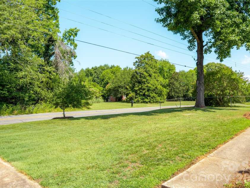 533 Beams Mill Road, Ellenboro, NC 28040.  MLS# CAR4401976, YatesRealty ID 36200. 