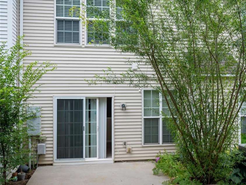 9150 Redmond Trace Road, Charlotte, NC 28277.  MLS# CAR4402577, YatesRealty ID 36201. 