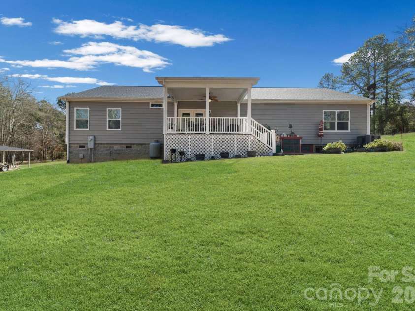 142 Will Evans Road, Jefferson, SC 29718.  MLS# CAR4352264, YatesRealty ID 36203. 